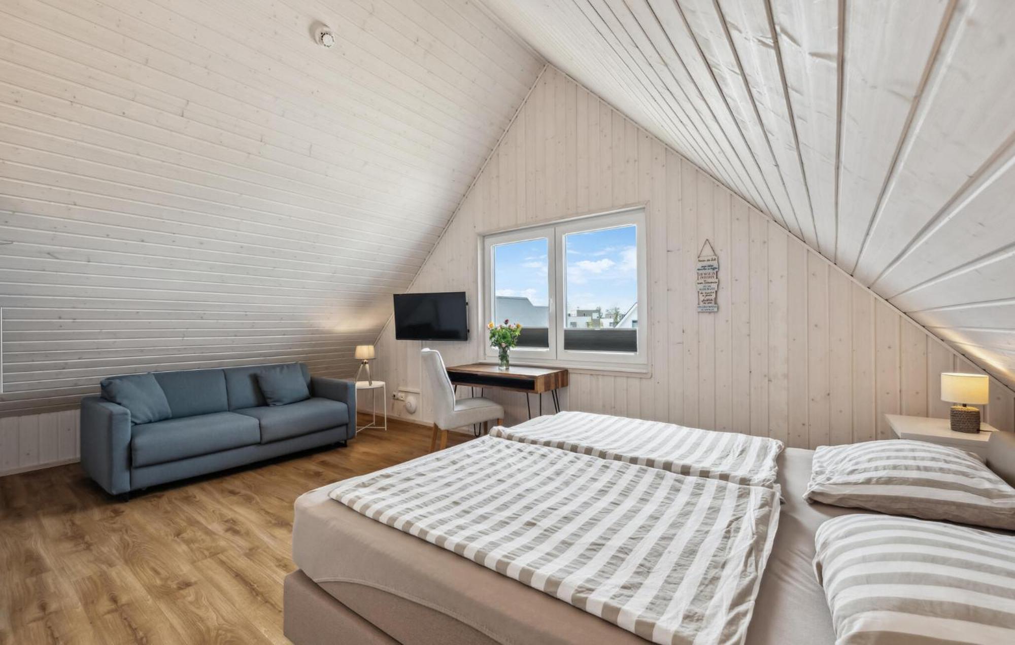 Awesome Home In Ostseeresort Olpenitz With Sauna Exteriér fotografie
